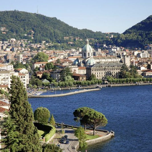 WE ARE CREATIVE! WE ARE COMO!